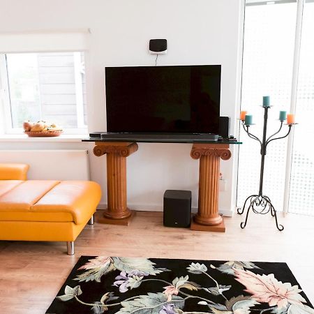 Pass The Keys Stylish 2Bed Rental Unit Glasgow Green Esterno foto