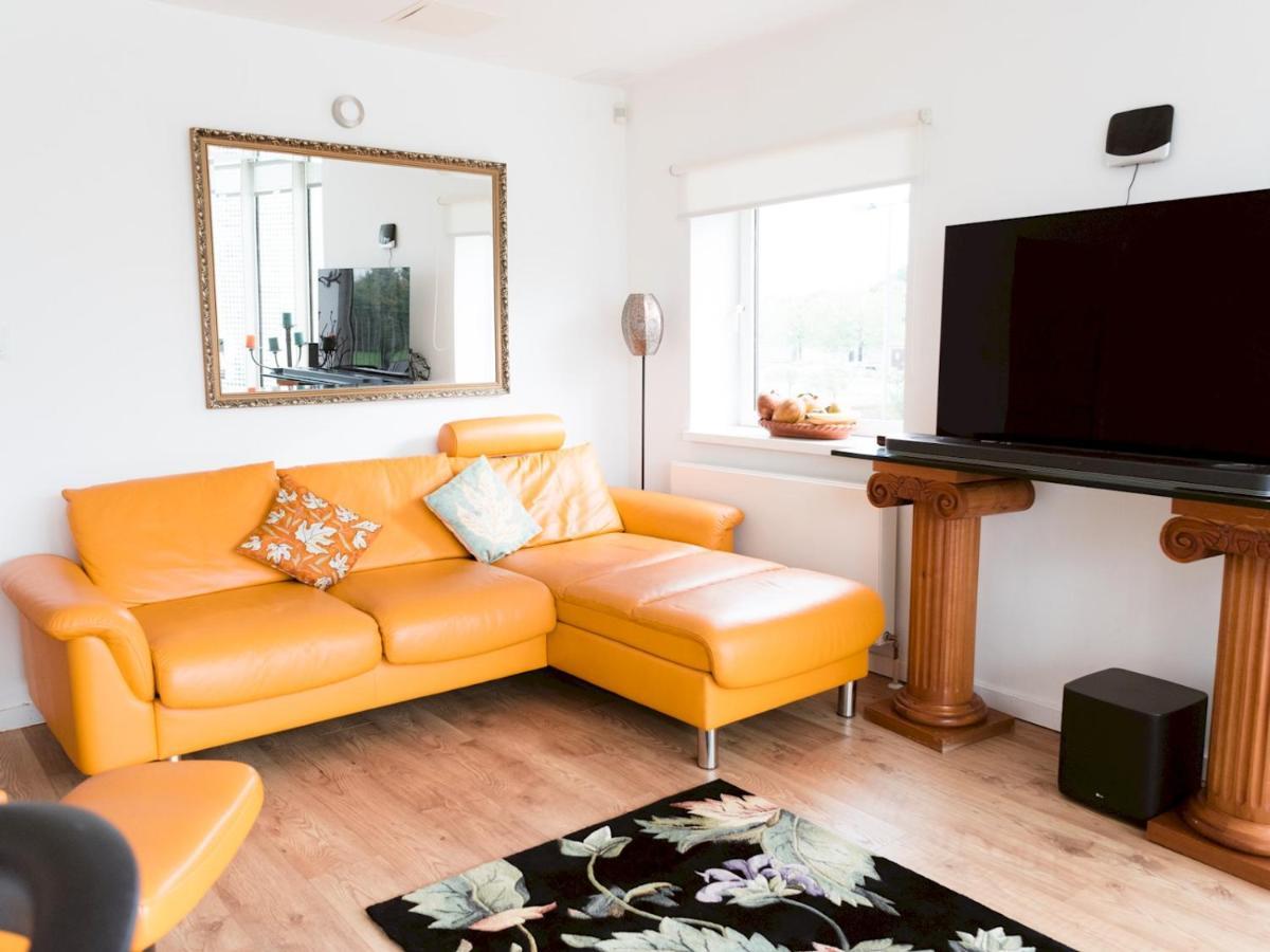 Pass The Keys Stylish 2Bed Rental Unit Glasgow Green Esterno foto