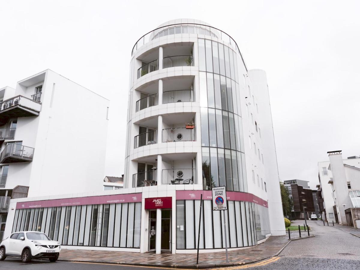 Pass The Keys Stylish 2Bed Rental Unit Glasgow Green Esterno foto