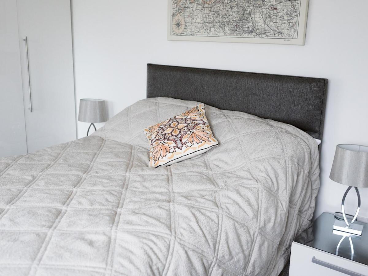 Pass The Keys Stylish 2Bed Rental Unit Glasgow Green Esterno foto
