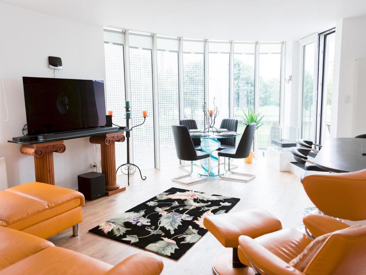 Pass The Keys Stylish 2Bed Rental Unit Glasgow Green Esterno foto