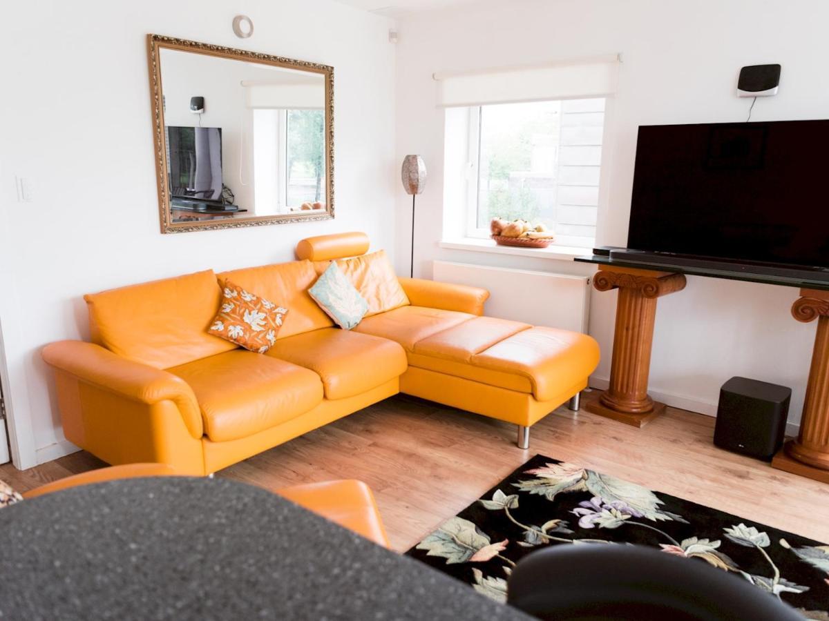 Pass The Keys Stylish 2Bed Rental Unit Glasgow Green Esterno foto