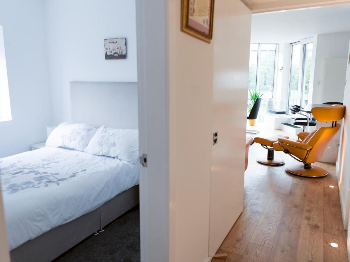 Pass The Keys Stylish 2Bed Rental Unit Glasgow Green Esterno foto